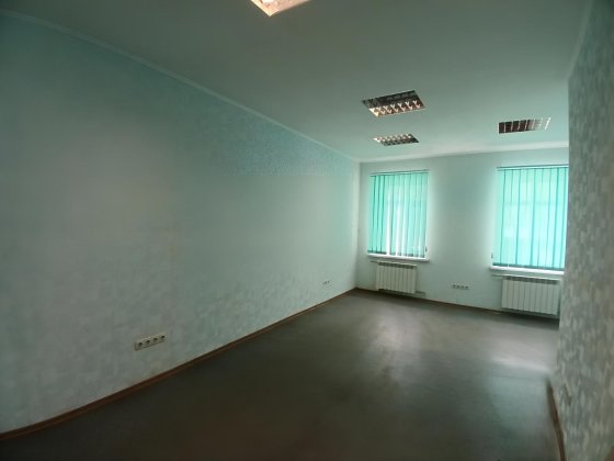 Оренда приміщення: офіс 70м2, до метро 3 хвилини Харків