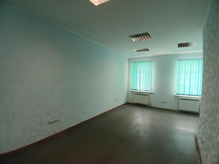 Оренда приміщення: офіс 70м2, до метро 3 хвилини - фото 1