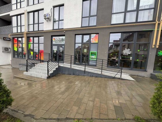 Оренда приміщення  Фасад! Магазин ! Шевченківський рн Львів