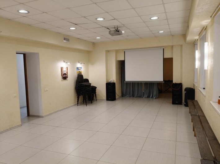 Приміщення зал почасово погодинно центр - фото 1