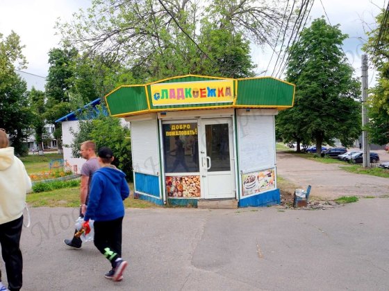 Павільйон біля входу в АТБ оренда Харків