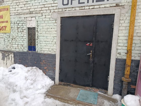 Здаю в оренду приміщення  ,80-200 м.кв.під магазин,склад,офіс. Львов