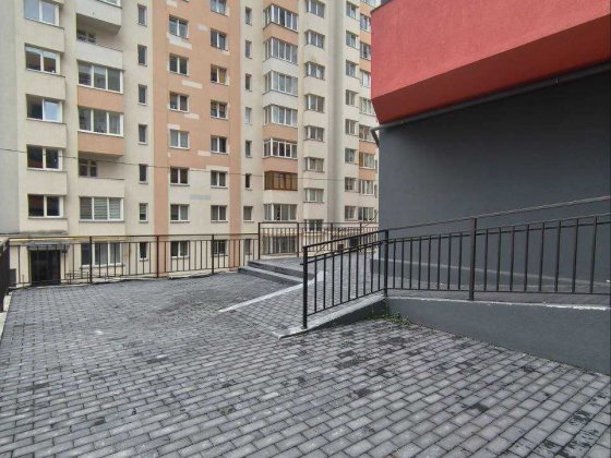 Оренда приміщення 72.4  вул.Під Голоском Львів