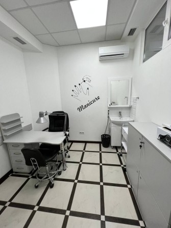 Аренда кабинета маникюр салон на Таирова полная автономия (свет вода) - фото 1