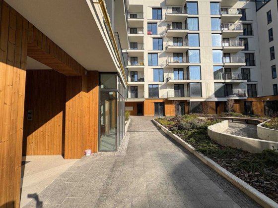 Оренда фасаду 107м2 м2 на вул. Замарстинівська Львів