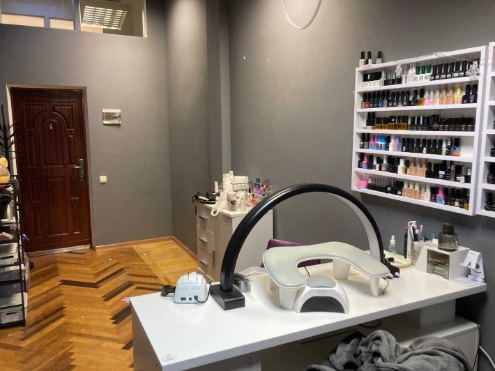 Сдам свой офис 14 м в центре М.Арнаутская, 3 этаж - фото 1