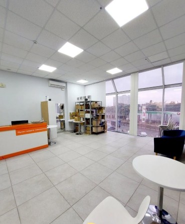 Сдам помещение под магазин или офис - фото 1