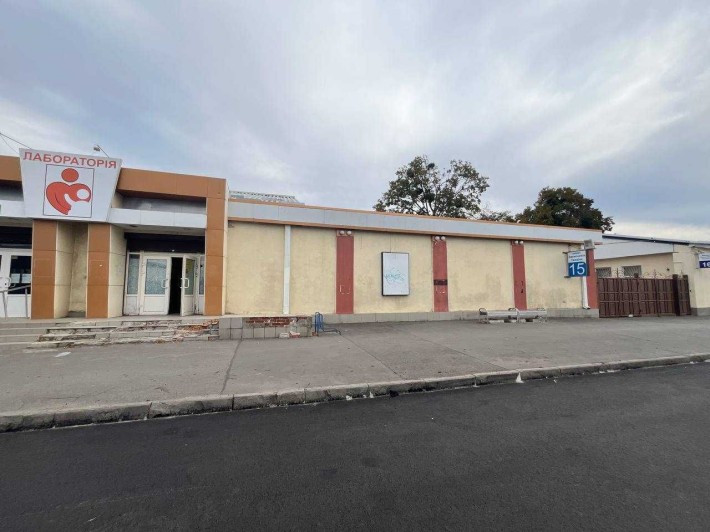 Оренда приміщення 331м2/ Кінний ринок/ Червона лінія - фото 1