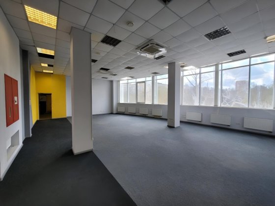 Офіс 403м2, опалюється до метро 4 хвилини Харьков