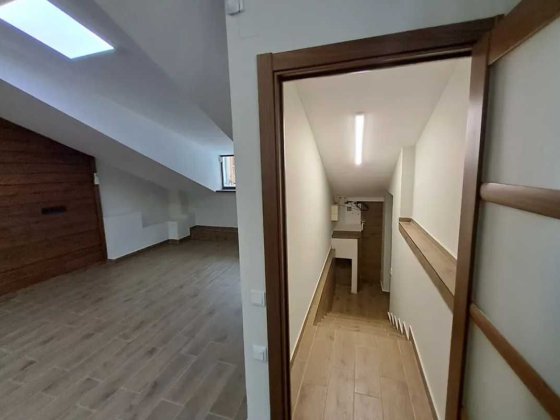 Оренда приміщення під студію ! рн Політехніка ближній центр , офіс Львів