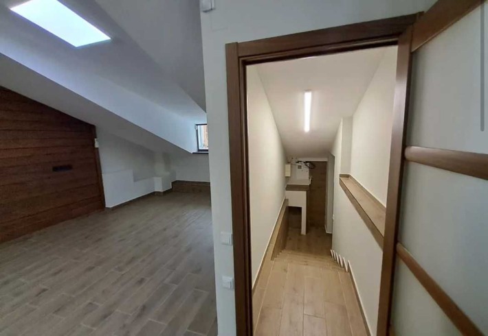 Оренда приміщення під студію ! рн Політехніка ближній центр , офіс - фото 1