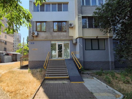 Аренда магазина на Малиновского 55