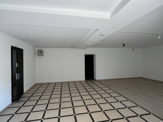 Оренда приміщення на вул. Пасічна