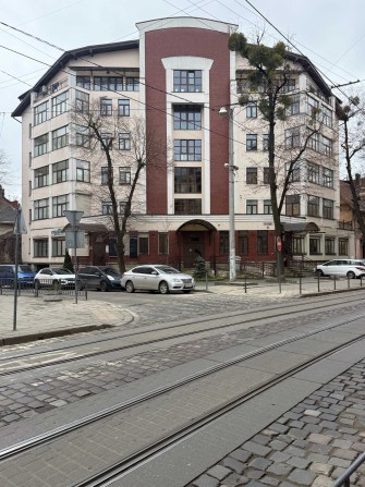 Оренда комерційного приміщення, вул.Чупринки,3 - фото 1