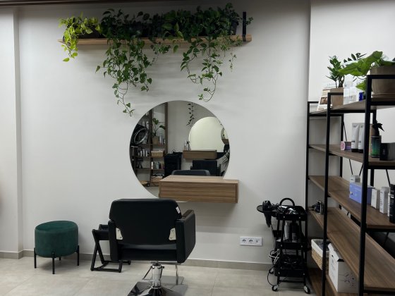 Оренда перукарського крісла Одеса