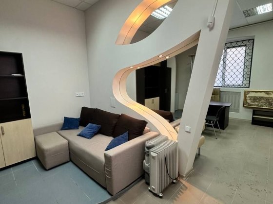 Сдам! Офис Центр  м.Университет, отд вход Харьков