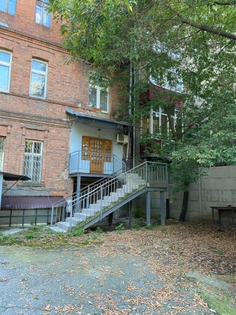 Здам офісне приміщення 137 кв.м, М Університет, Чернишевська, 97 - фото 1