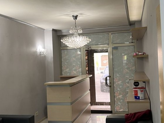 Сдам салон, студию, магазин в центре, м.Бекетова, Облстат Харьков