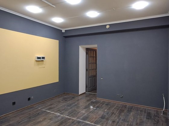 Сдам в оренду небольшое фасадное помещение 20кв.м