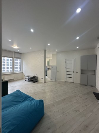 Офис Каманина, 43 жемчужина, аркадия 60м кв - фото 1