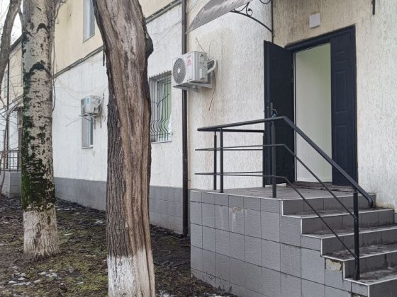 Аренда. Фасад 70 кв метров  ул.Картамышевская