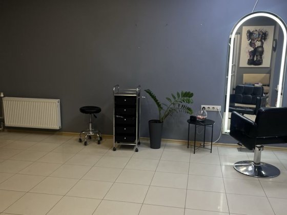 Сдам місце для майстра Харьков