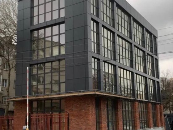 Сдаю в БЦ :по 160м2 Генератор+ Тепло на 5 Фонтана / Савельева