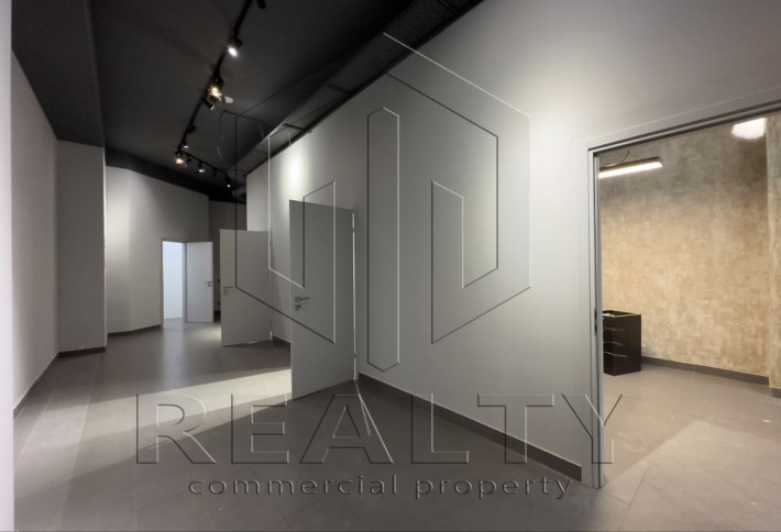 Офіс 576 м² в оренду на Літературній, 2 рівні, ремонт, генератор - фото 1