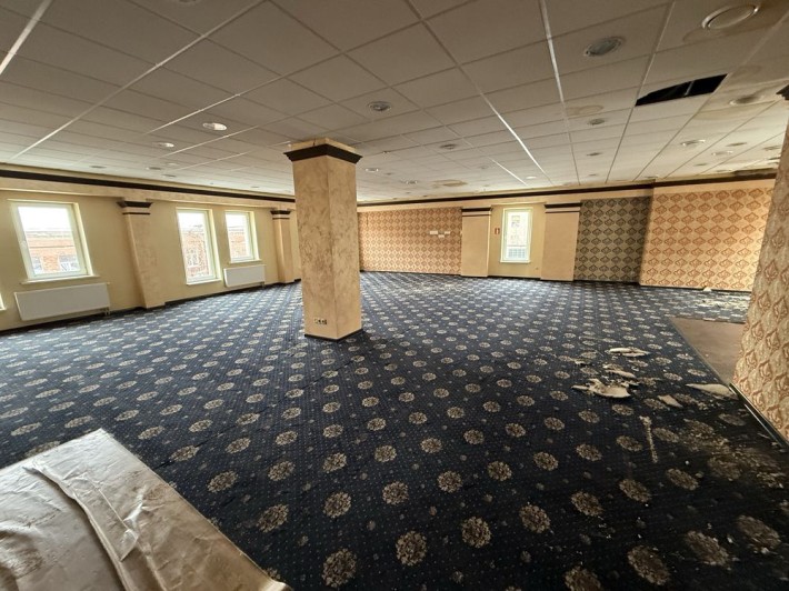 Здам автономний офісний блок біля метро Площа Конституції - фото 1