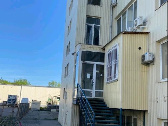 Сдам помещение у метро Ак.Павлова Харьков