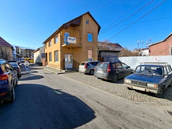 Оренда комерційного приміщення 70 м² в м. Тячів Тячів