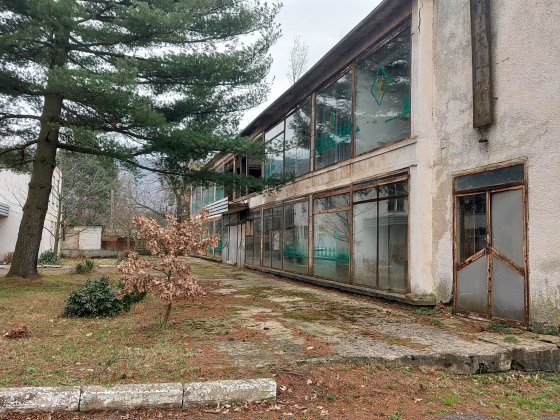 Оренда комерційного приміщення під магазин склад цех Чинадійово