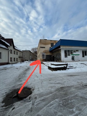 Фасад 49 м² | Головна дорога | Прохідне місце | Під ваш бізнес - фото 1