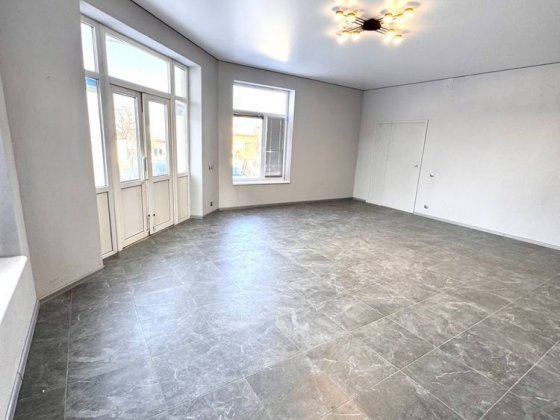 Інвестиційна оренда фасадного приміщення 65 м² | ТРАСА | 12 900 грн Богородчани