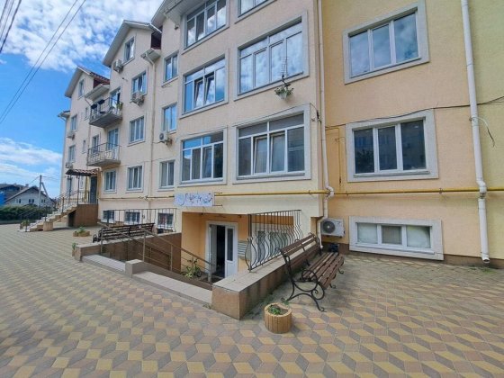 Оренда великого офісу. Святопетрівське.