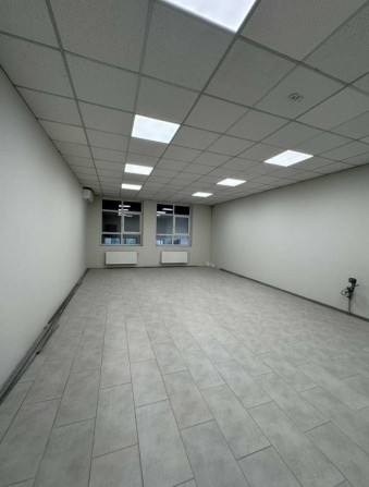 Оренда Комерційних Приміщень від 30 м2 до 200м2!! Ремонт! Є генератор! - фото 1