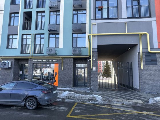 Гатне. Оренда 86м2. Комерційного приміщення. Оптимісто ФАСАД. Гатное