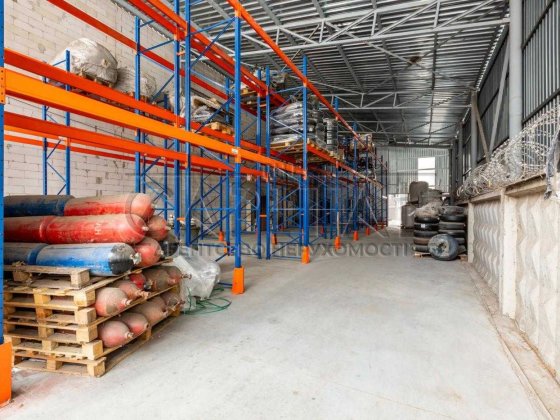 Склад в оренду біля Окружної/ Офіси/ часткова оренда