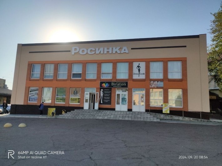 Оренда магазина в центрі міста від 20 до 250кв.м на першому поверсі - фото 1