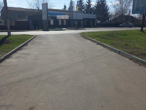 Торгова будівля в оренду