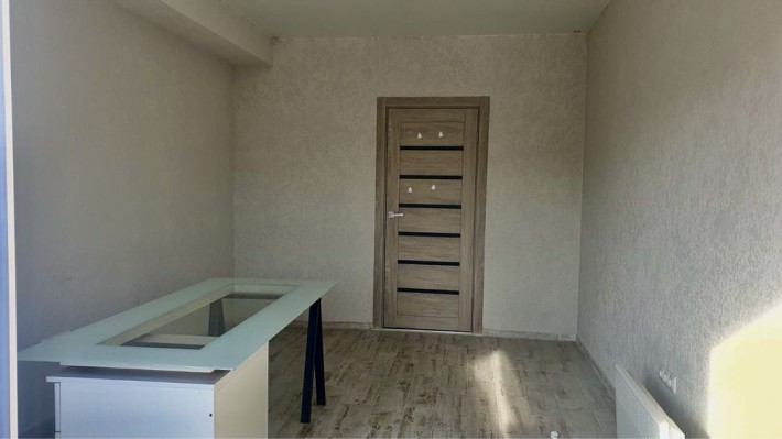 Оренда приміщення з єврорем Винники 21 мкв ц 10 тис грн - фото 1