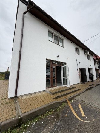 Оренда приміщення під бізнес у Винниках (біля комплексу «Пальміра») - фото 1