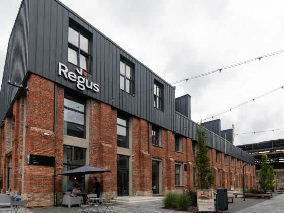 Приватний офіс для однієї особи в Regus KIVSH Винники