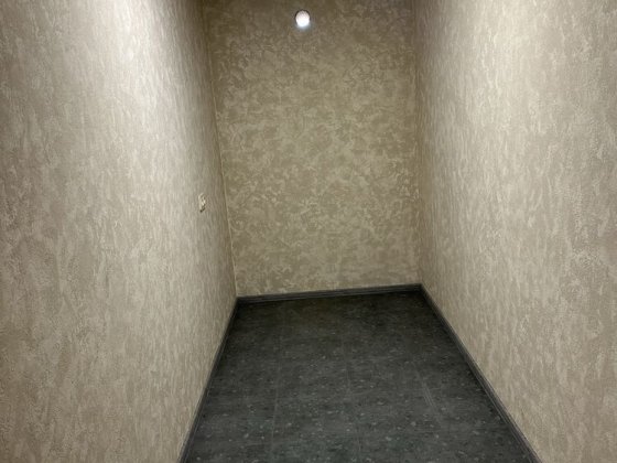 7 небо кладовка з ремонтом ( є такі дві ідентичні коадовки)