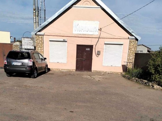 Оренда приміщення під магазин/склад ,площа 70кв.м. СМТ Великодолинське