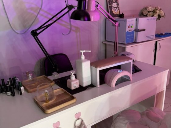 Сдам место мастера маникюра | Академика Сахарова Лески (Одесская обл.)