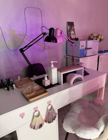 Сдам место мастера маникюра | Академика Сахарова - фото 1