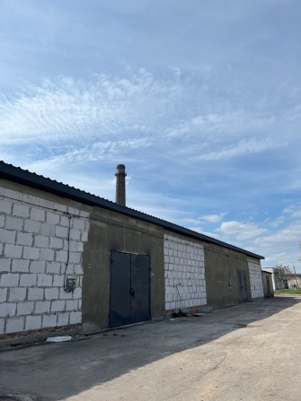 Склад 350 кв.м район Бурлачьей балки (старая Люстдорфская дорога) - фото 1