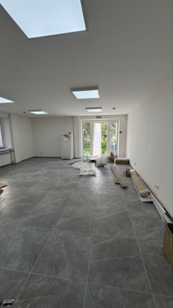 Комерційне приміщення ,вул. Торговиця.Здам в оренду - фото 1