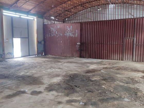 Оренда складів ангарів 280 кв Гусятин